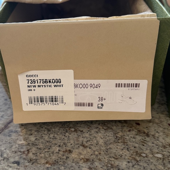 Gucci Cream Women's Sandals - Picture 2 of 11